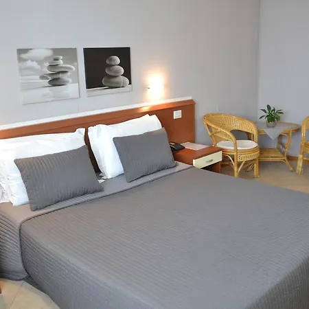 Hotel Petrarca 3*