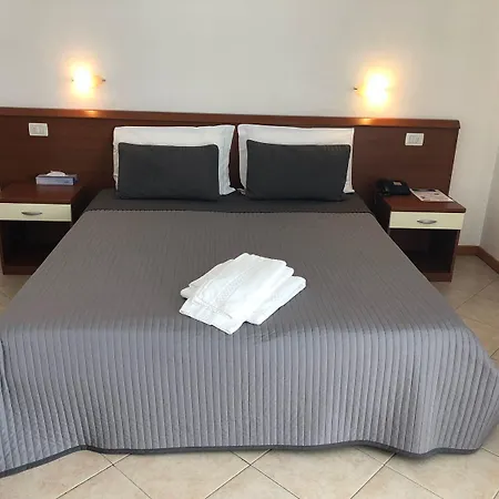 Petrarca 3* Boara Pisani